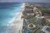 Fichero: HotelZoneBeach1.jpg
Tamaño: 96KB
Dimensiones: 1248x832
Fecha de alta: 11 de Feb de 2007 HotelZoneBeach1.jpg